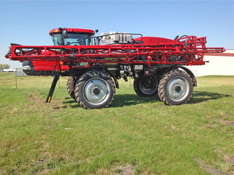 Case 4440 Patriot sprayer with 66'/132' Millennium aluminum spray boom
